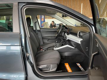 Seat Arona Style *1.HAND*LED*SPURASSIST*PDC*SZHZ*