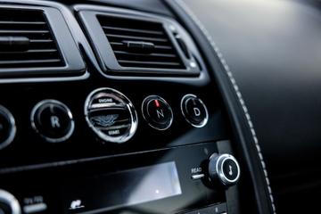 2012 Aston Martin V8 VANTAGE 缩略图 25