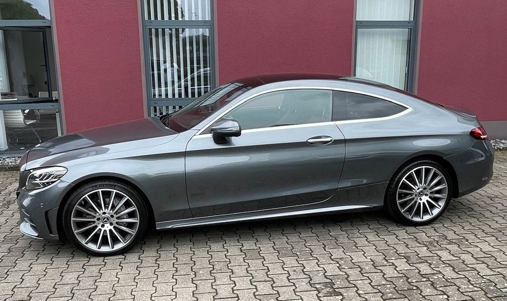 Image of Mercedes-Benz C 220