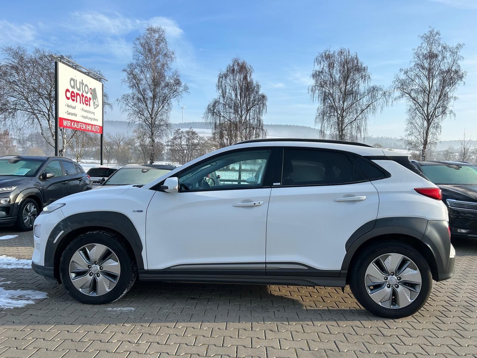 Fahrzeugabbildung Hyundai Kona Style°64 kWh°CCS°HeadUp°Kamera°1.Hand°