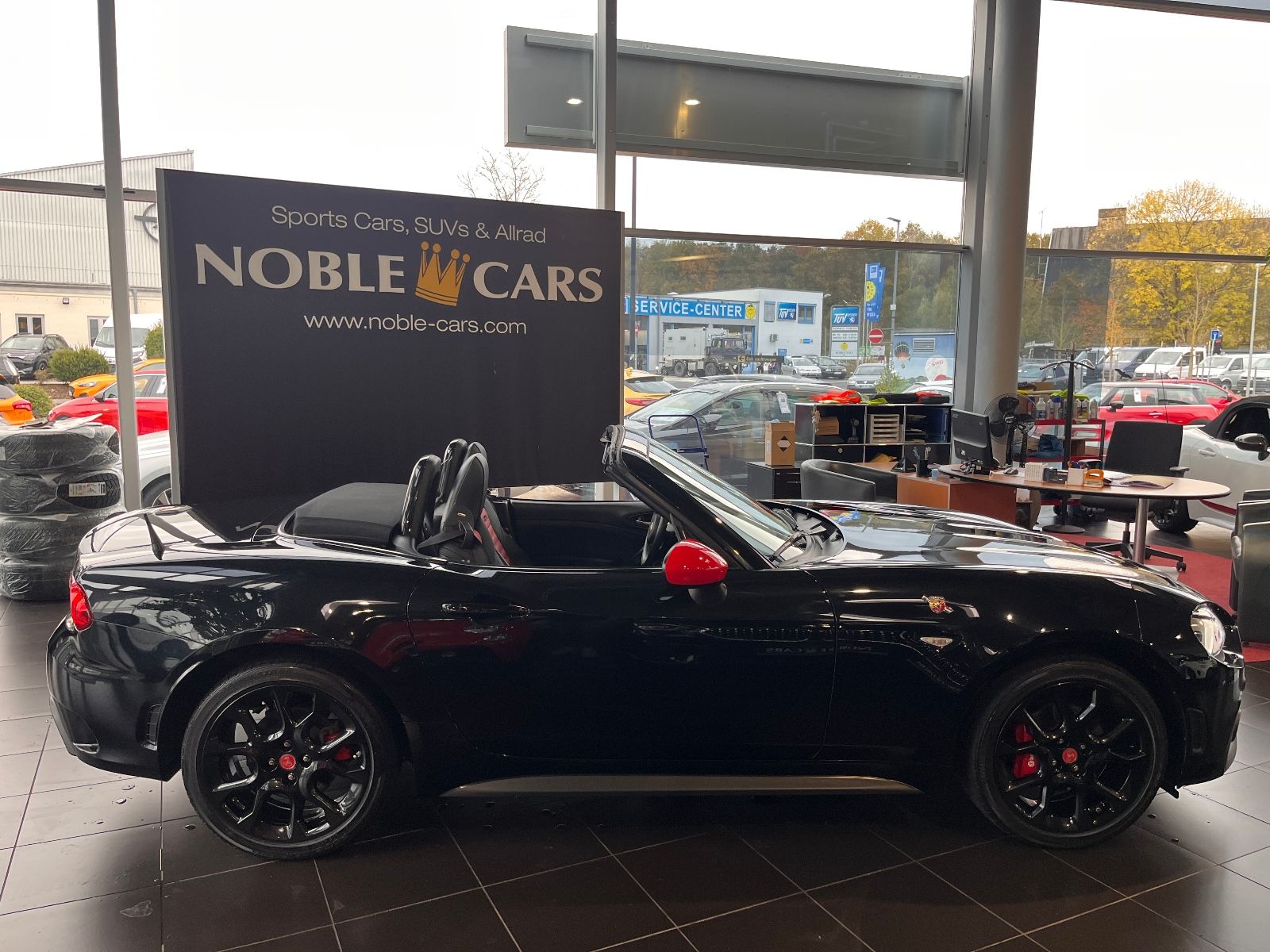 Fahrzeugabbildung Abarth 124 Spider Turbo Turismo LED LEDER NAV BOSE