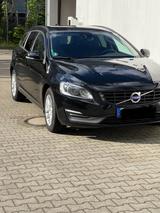 Volvo V60 Benzin Sehr gepflegt | Sofort fa... - Volvo V60 Gebrauchtwagen in Berlin