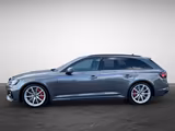 Audi RS4 Avant 2.9 TFSI tiptronic quattro  Panodach N - gebrauchte Audi RS4 aus dem Jahr 2023