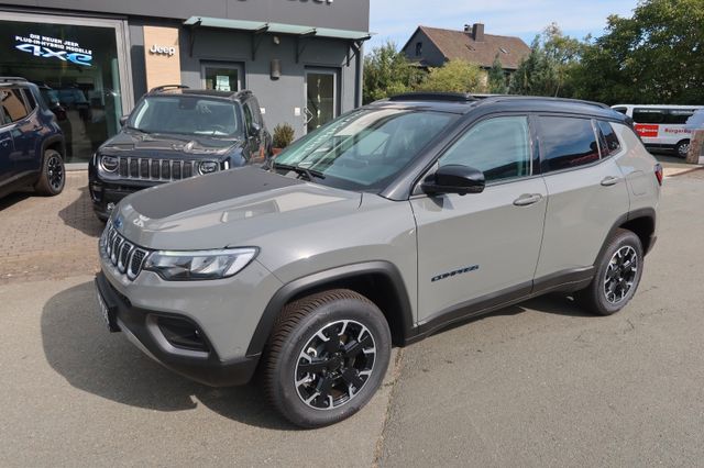 Jeep Compass High Upland Trailhawk Plug-In Hybrid 4xe