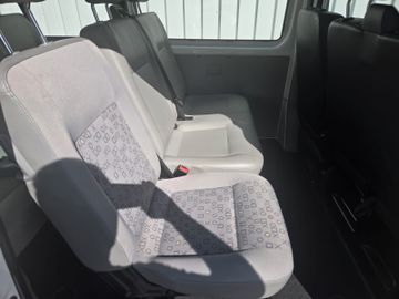 Volkswagen T6 Transporter - 10
