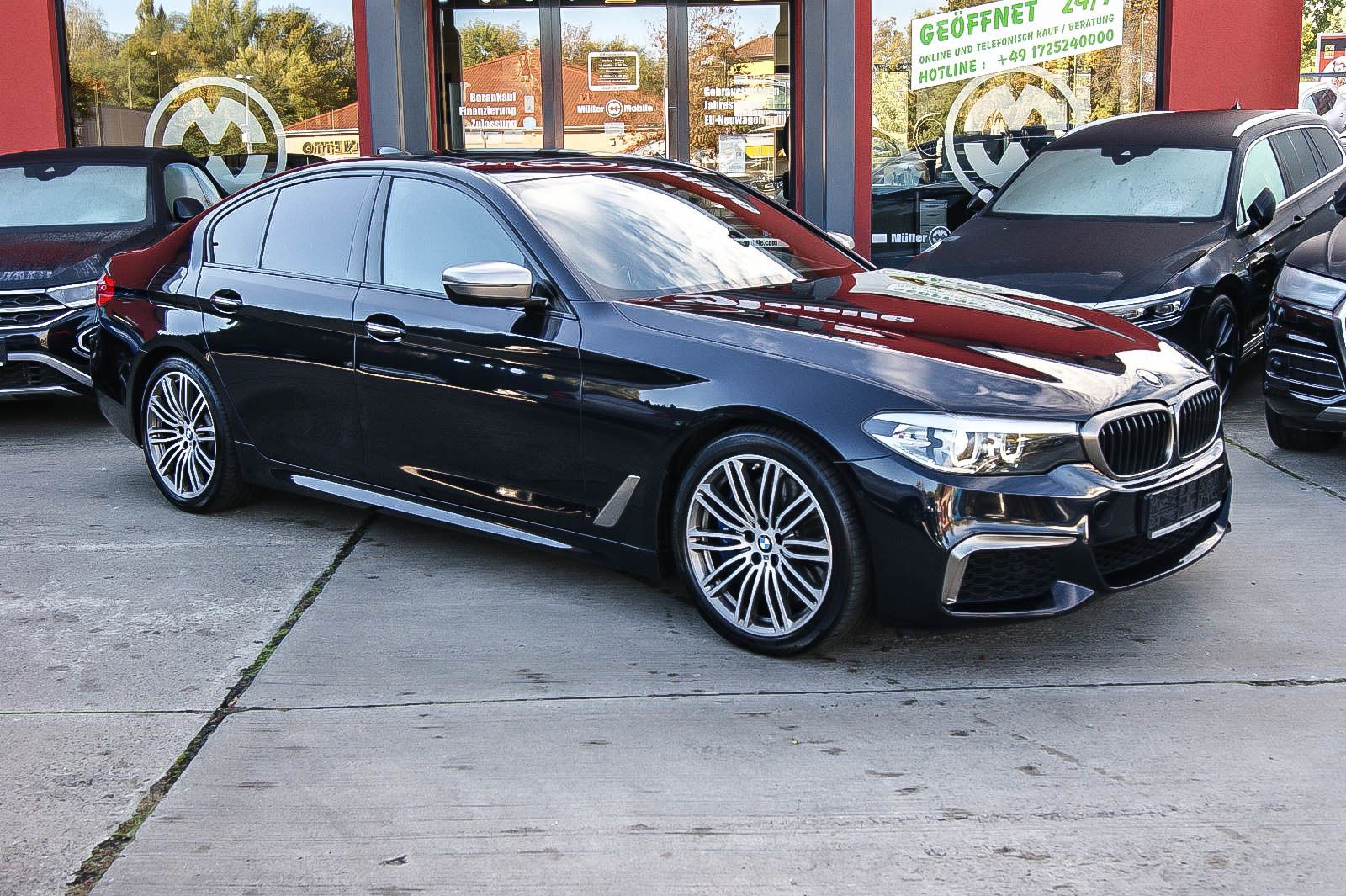 Fahrzeugabbildung BMW M550 xDrive V8 340kW/462PS HEADUP HARMAN&KARDON