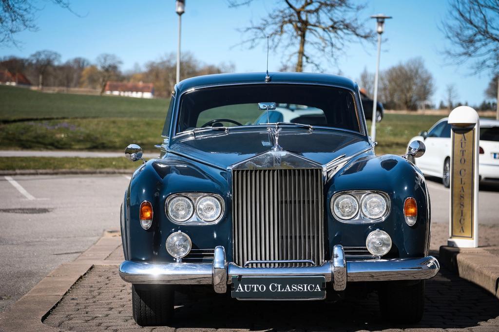 Rolls-Royce Silver Cloud