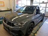 Volkswagen TIGUAN 1.4 eHYBRID R LINE/BLACK SYTLE/ACC/PANO - Volkswagen Tiguan mit Hybrid-Antrieb: Grau