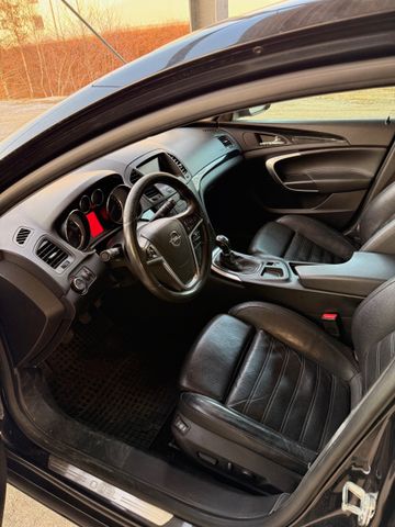 Insignia Innovation 2.0 CDTI*LEDER*SHZ*