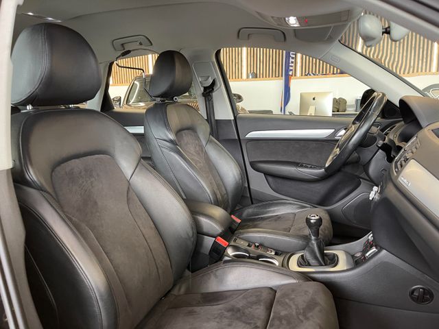 Audi Q3 2.0 TDI quattro *BI-XENON*APS*NAVI*AHK*LED*