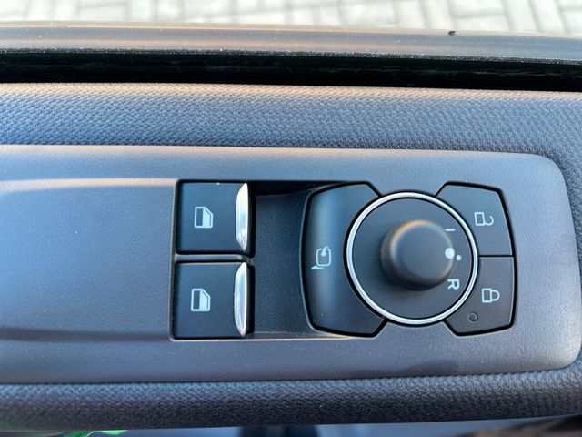 Ford Tourneo Custom 2.0 Ecoblue L1 Sport!