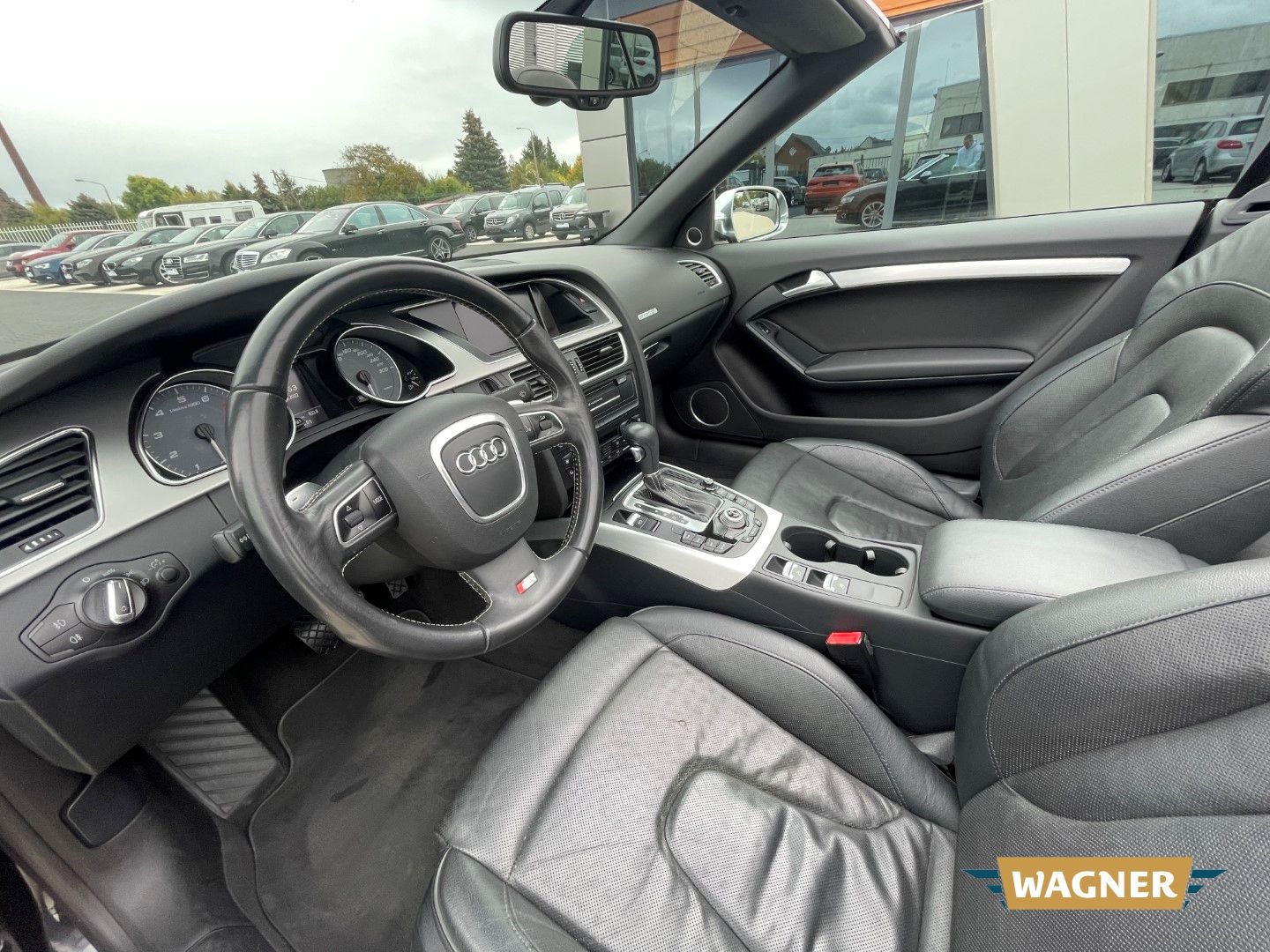 Fahrzeugabbildung Audi S5 Cabriolet 3.0 TFSI quattro Nackenheizung