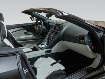 2024 Aston Martin DBS 缩略图 22