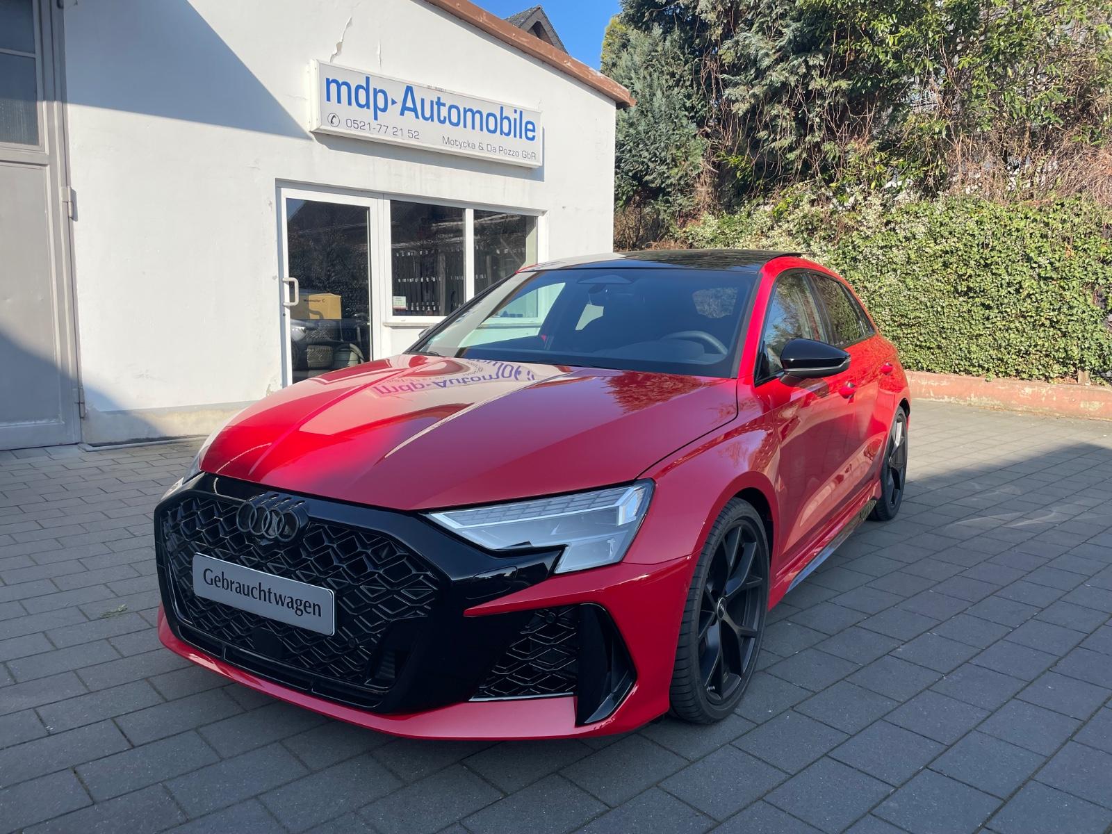 Audi RS3 SPBACK *MATRIX*PANO*SP-ABGAS*KAMERA*