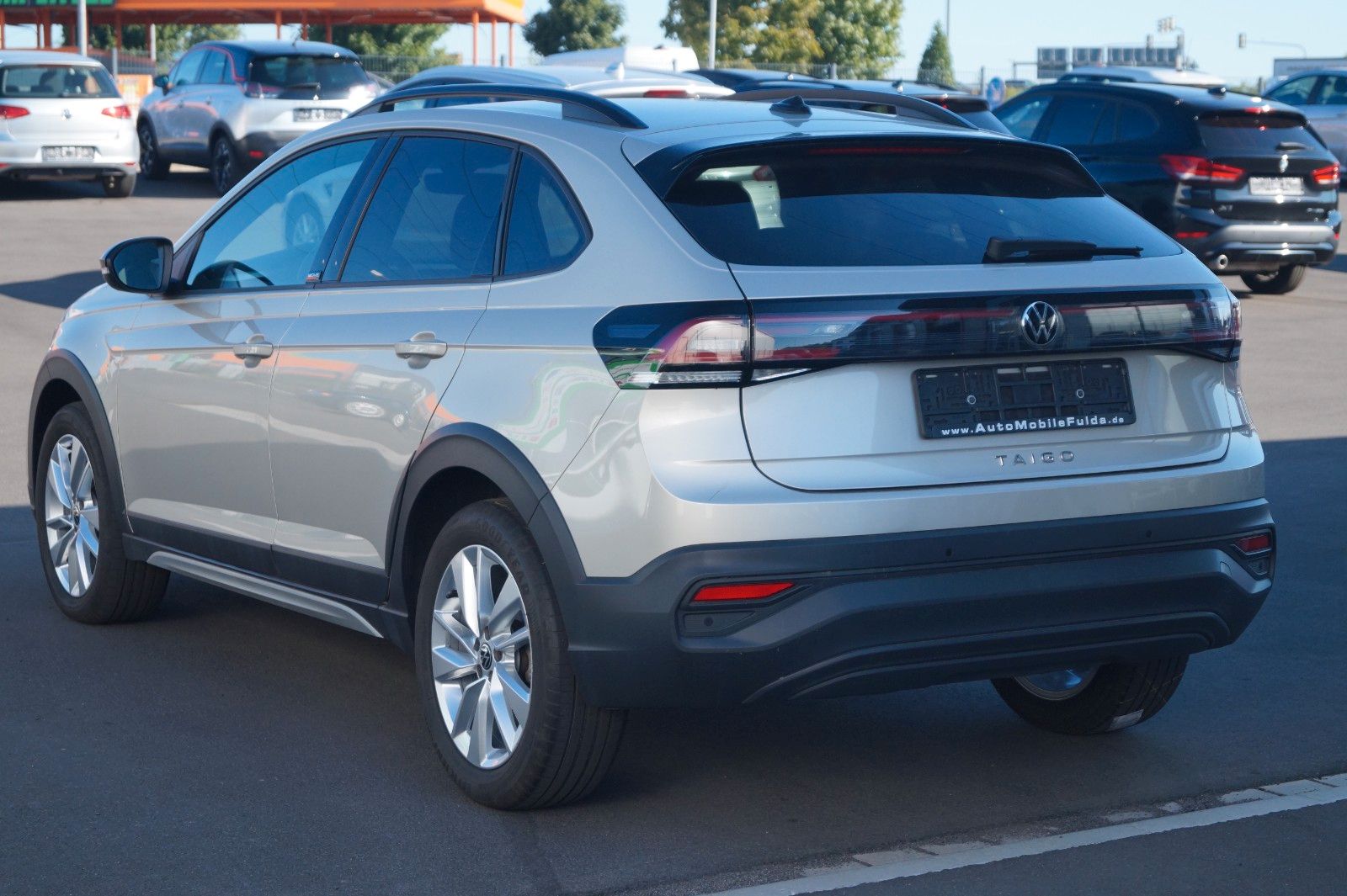 Fahrzeugabbildung Volkswagen Taigo Move 1.0 TSI 7-Gang DSG *TÜV neu