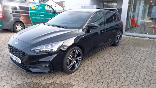 Ford Focus Lim. ST-Line