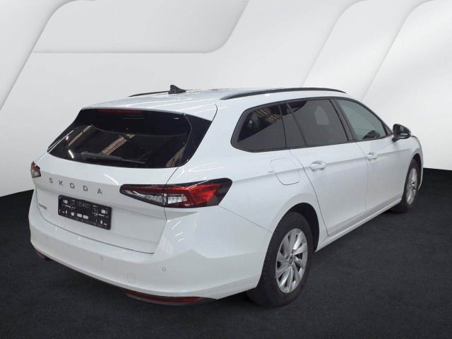 Skoda Superb - Bild 3