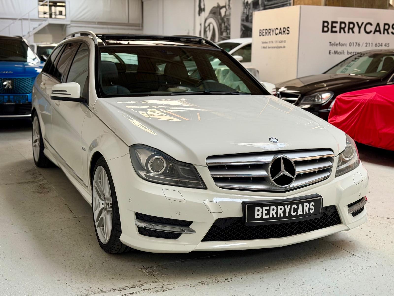 Mercedes-Benz C 300 D KOMBI 4Matic*AMG*PANO*XENON*ST-HEIZUNG