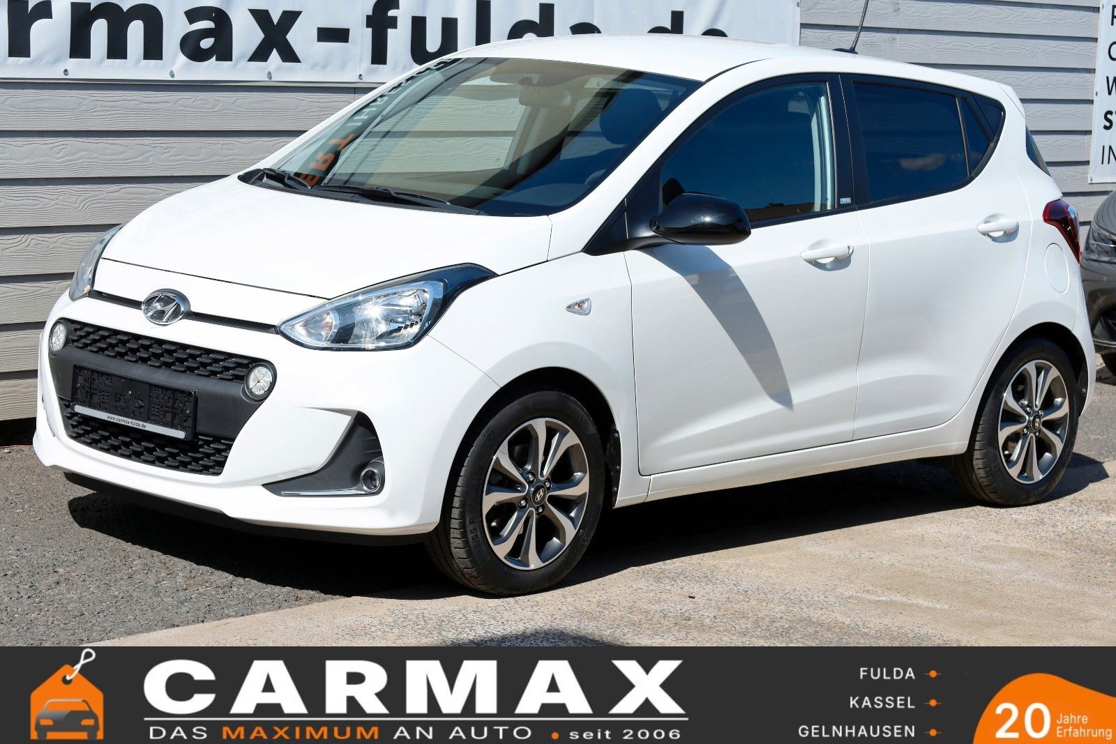 Fahrzeugabbildung Hyundai i10 YES! Plus,Autom.,Navi,SH, PDC, 8fach bereift