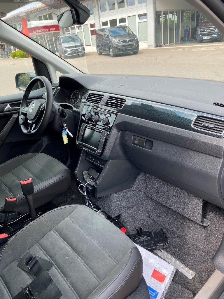 Volkswagen Caddy Maxi Highline, rollstuhlgerecht