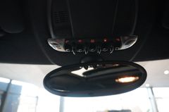 Fahrzeugabbildung MINI Cooper S CLUBMAN  NAVI/SHZ/SPORT/XENON/PANO./PDC