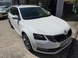 Skoda Octavia Combi 1,5TSI Style/Green Tec/Navigation - Skoda Octavia: Style