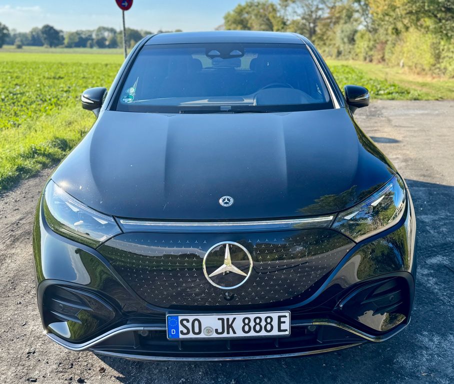 Image of Mercedes-Benz EQE SUV