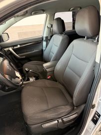 KIA Sorento - 10