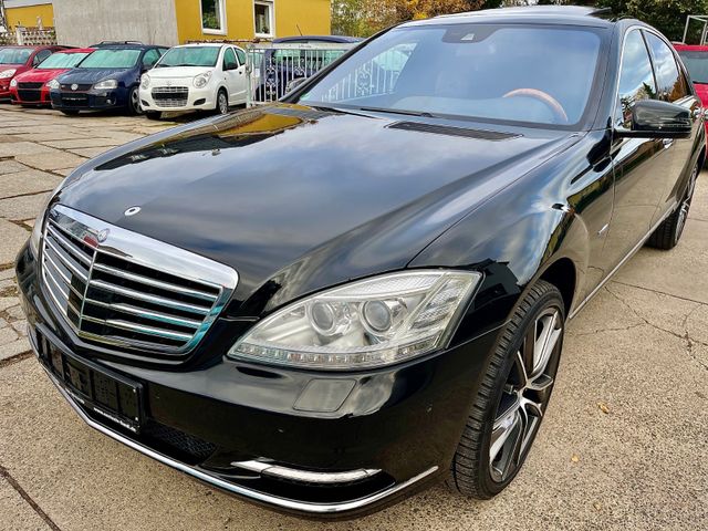 Mercedes-Benz S 500 CGI 4-MATIC Lang BlueEffici * Service NEU