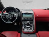 Jaguar F-Type P450 Coupe First Edition KLIMA-PAKET KEYL - Jaguar F-Type: First Edition