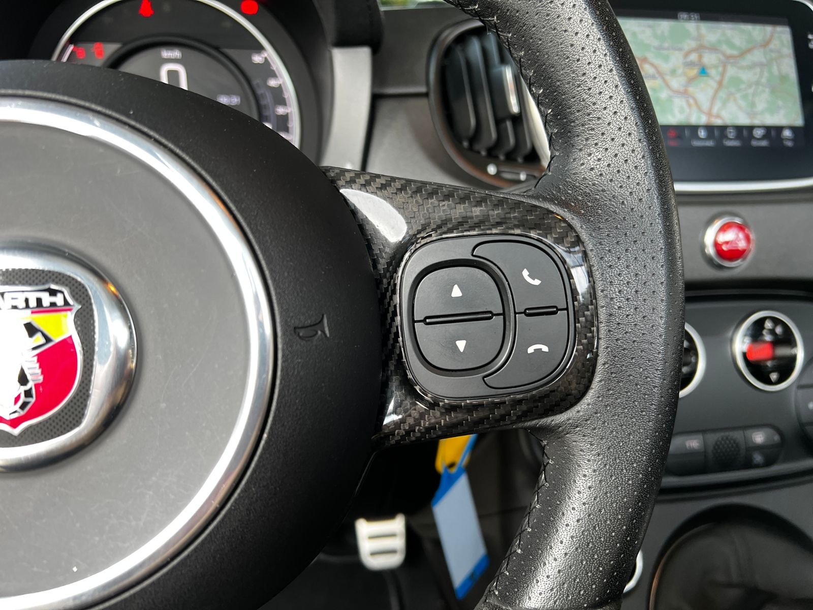 Fahrzeugabbildung Abarth 595C  Competizione XENON NAVI ALU