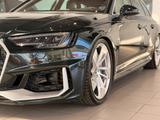 Audi RS4 quattro*Keramik*B&O*Pano*HUD*RSAG - Audi RS4 mit Benzin-Antrieb: mit Navigationssystem