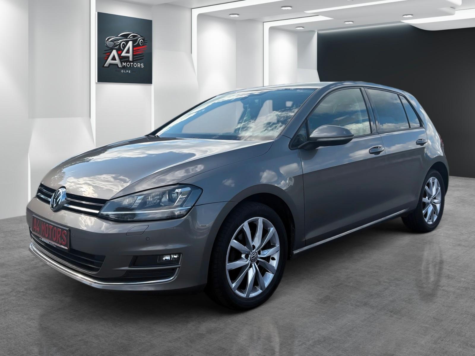 Volkswagen Golf VII Lim. Highline *Standheizung*PDC*SHZ*