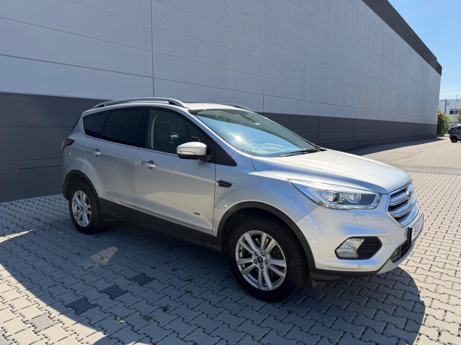Ford Kuga 2.0 TDCi Titanium AWD*Aut.*SYNC*PANO*LEDER