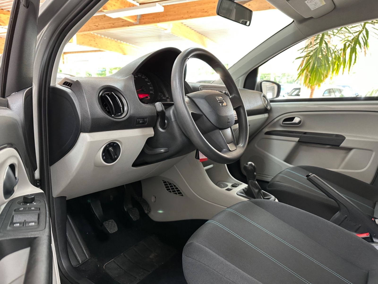 Fahrzeugabbildung SEAT Mii Style*Klima*Radio*