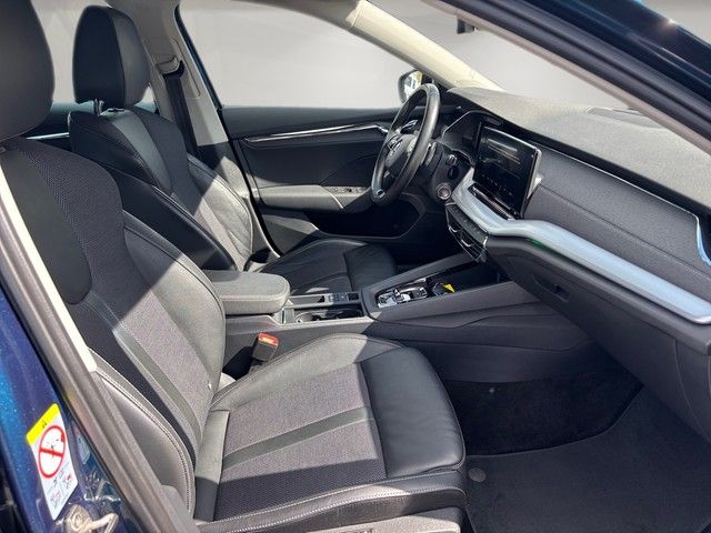Fahrzeugabbildung SKODA Octavia Combi 2.0TDI DSG Style STNDHZ+MEMORY+LED