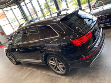 Audi SQ7 4.0 TDI quattro *PANO*HUD*MATRIX*AHK*S-LINE*