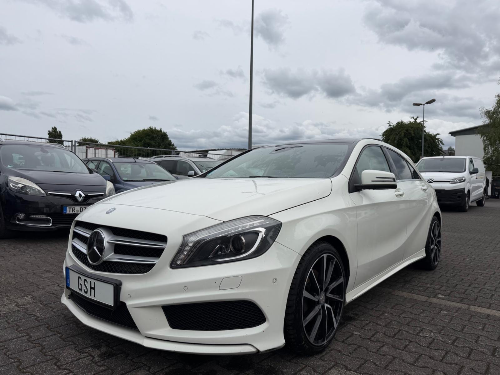 Mercedes-Benz A 200 BlueEfficiency AMG-Line Panorama