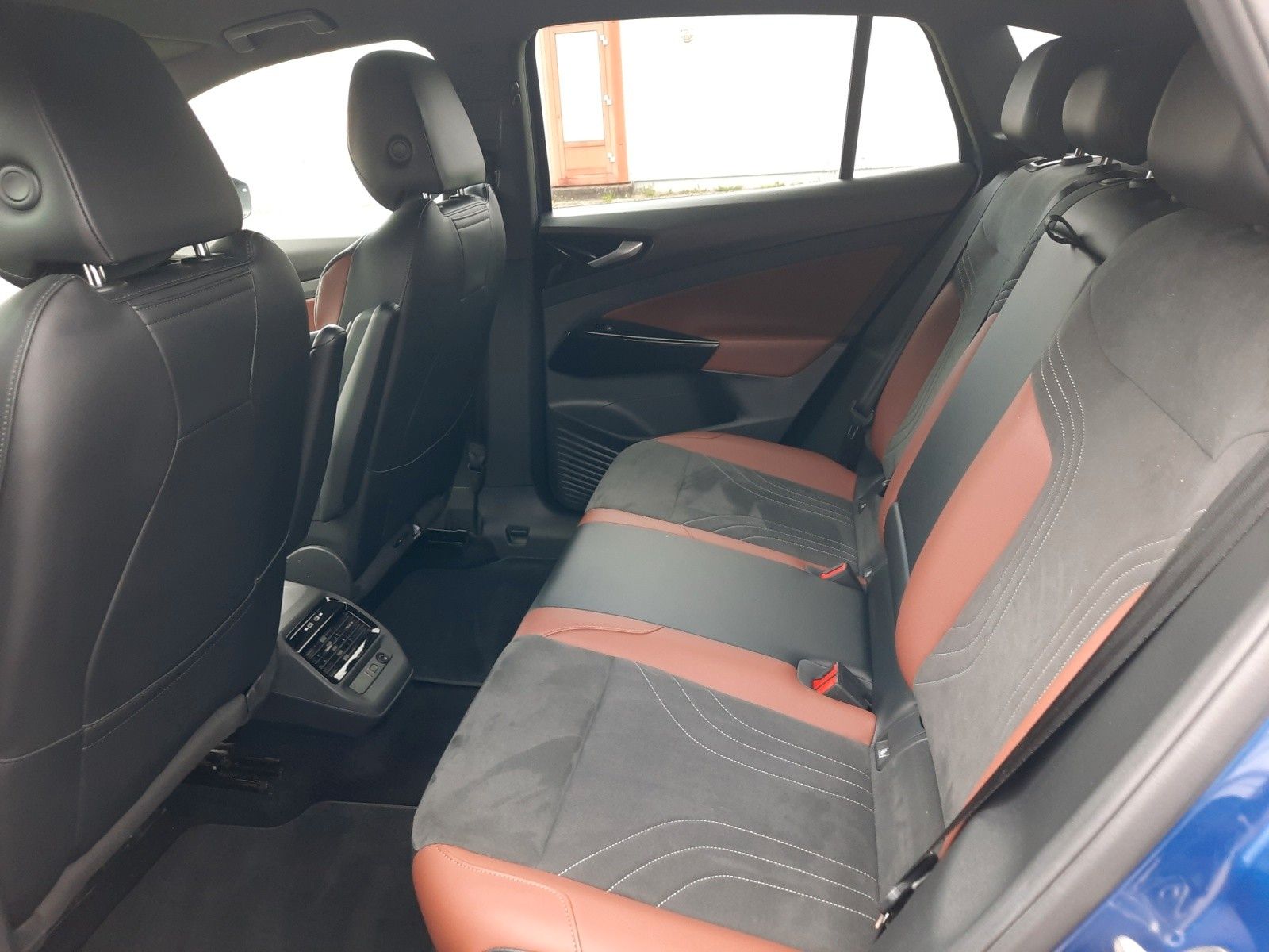 ID.4 Pro Performance 77 kwh  -FAHRSCHULFAHRZEUG-