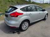 Ford Focus 1.5 TDCI Lim. Trend 1. Hand TÜV Automatik - Ford Focus: Trend Tdci