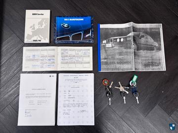 صورة مصغرة 32 لـ 1990 BMW M5