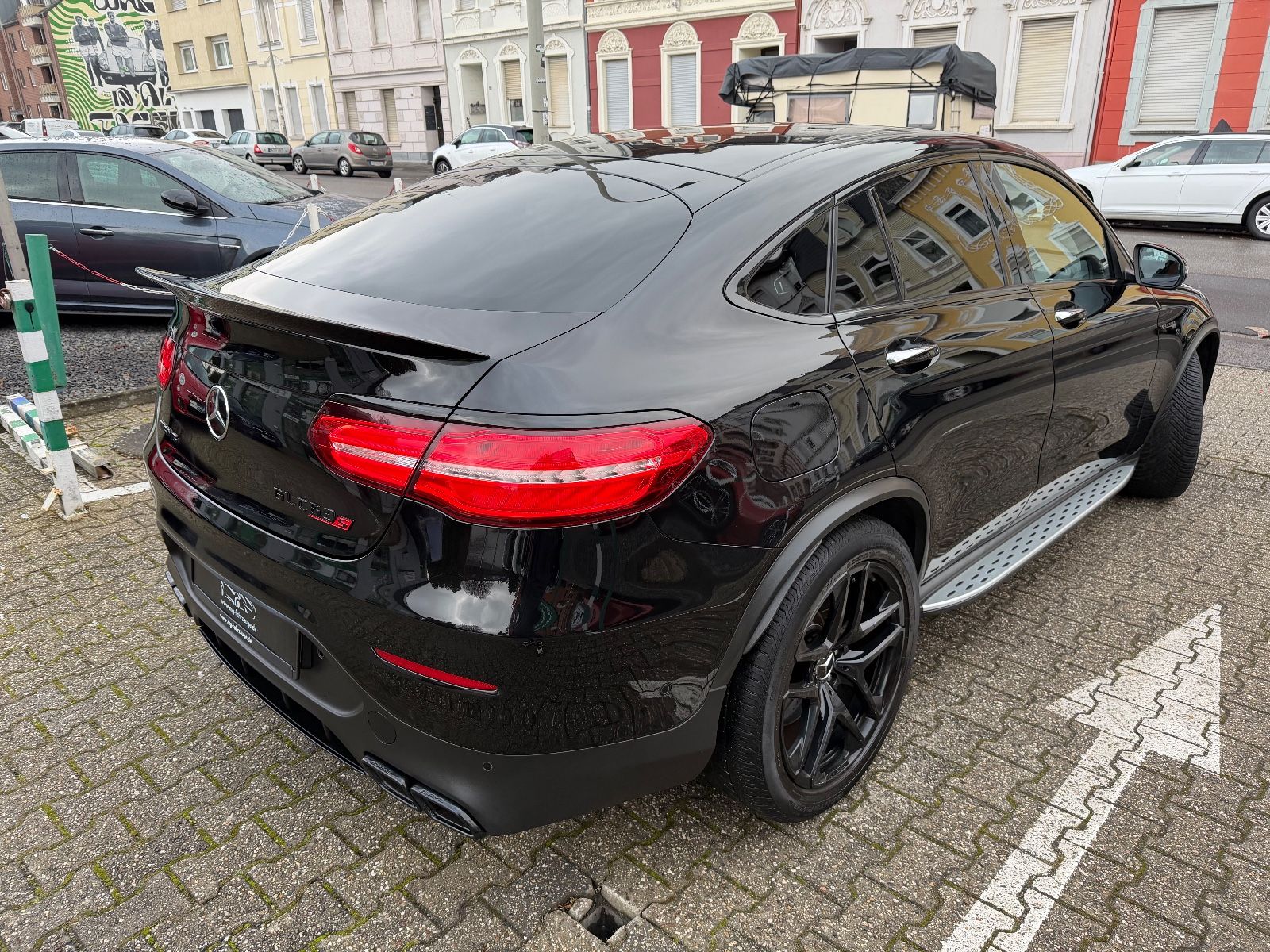 Fahrzeugabbildung Mercedes-Benz GLC 63S AMG COUPE HUD BURMESTER DRIVERS PACK