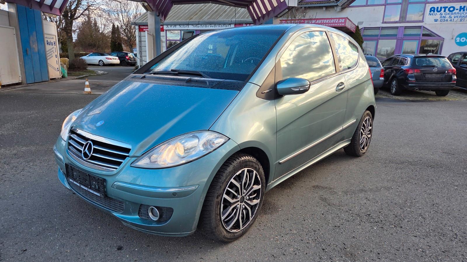 Mercedes-Benz A 150 Service & TÜV NEU