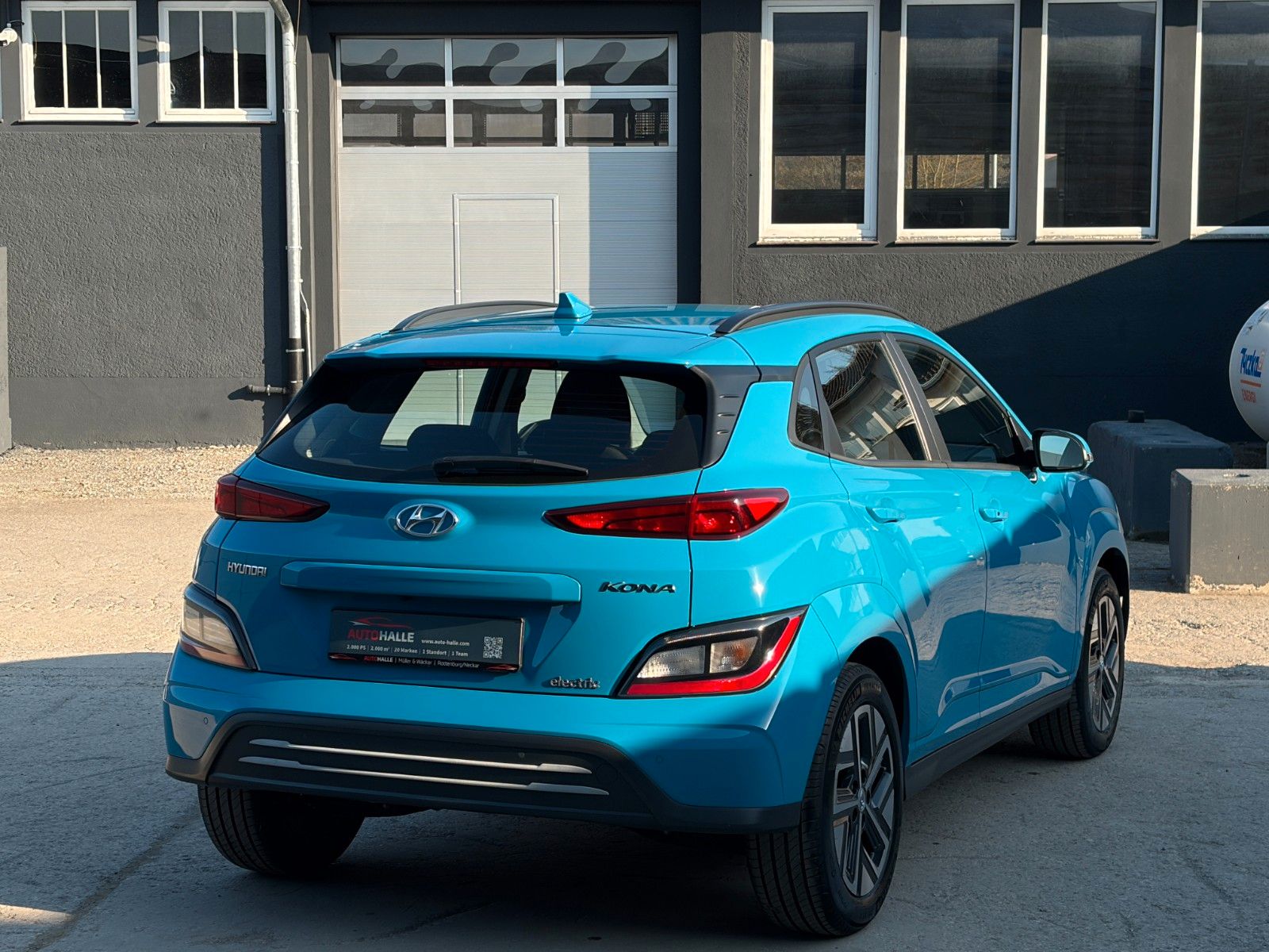 Fahrzeugabbildung Hyundai KONA E Select ACC Cam PDC LFA LKA LHZ SHZ