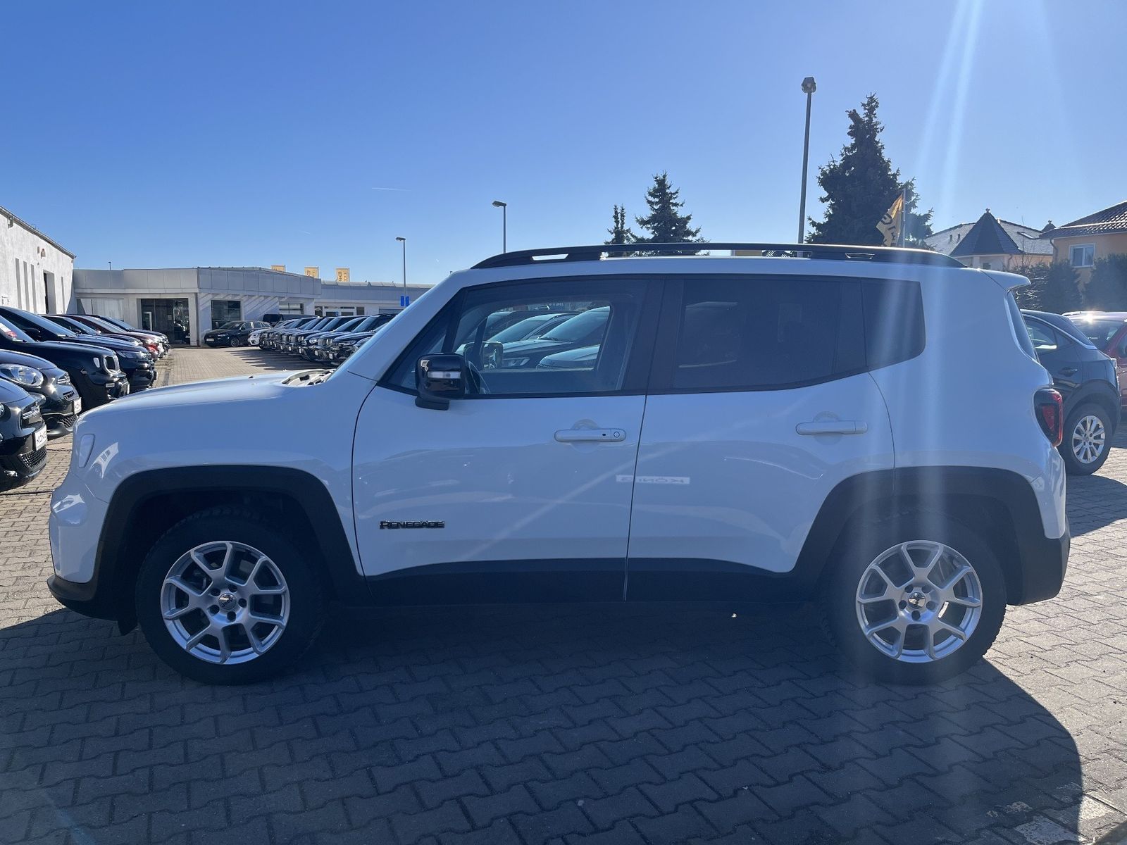 Jeep Renegade - Bild 3
