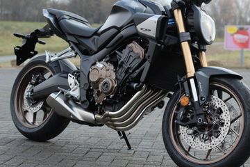 Honda R