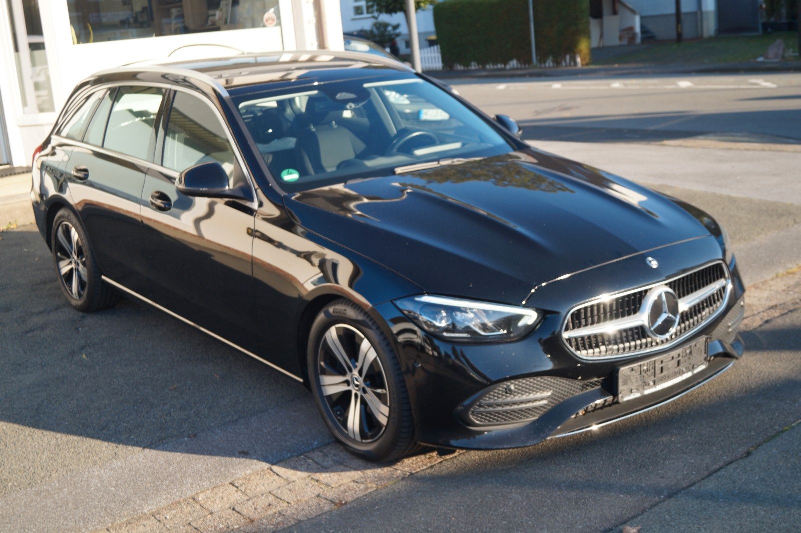 Mercedes-Benz C 200d*LED*Navi*V-Cockpit*RFK*F1*SHZ*S-Heft*1.Hd imagem 2