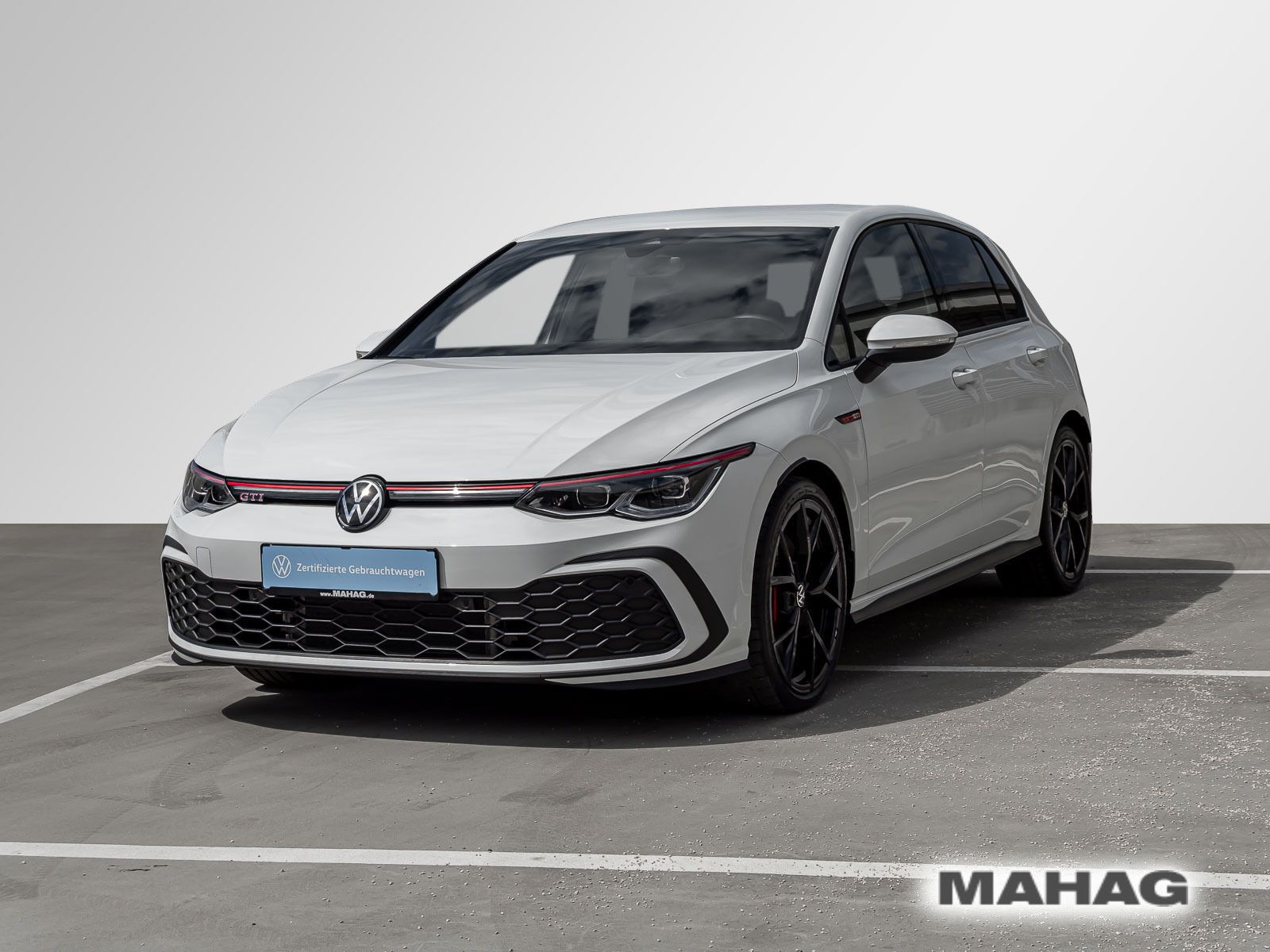 Volkswagen Golf VIII GTI 2.0 TSI AHK ACC IQ.Light Navi Rear imagem 3