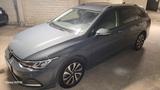 Volkswagen Golf VIII 2.0 TDI mit 26 Monate VW Werksgarantie