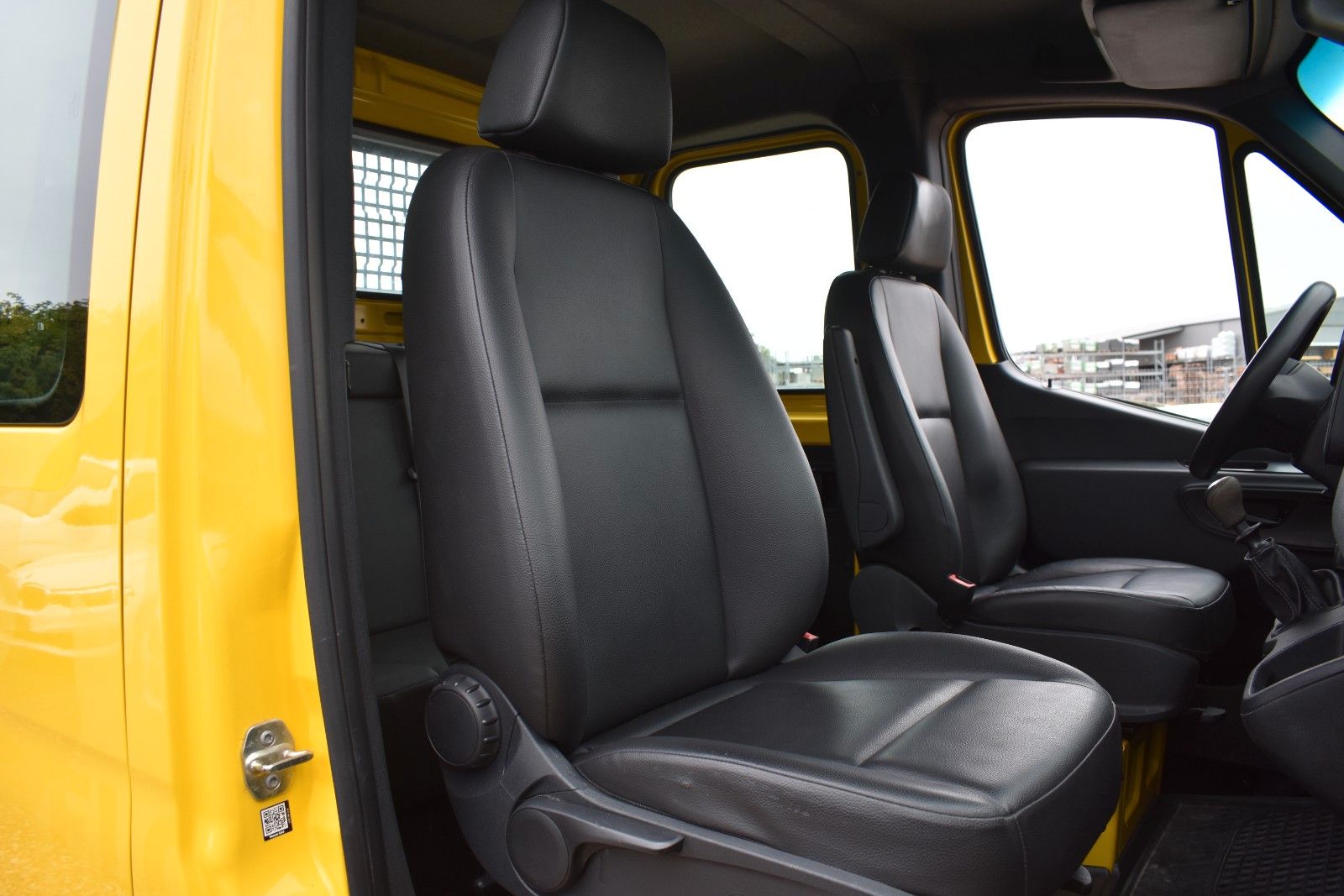 Fahrzeugabbildung Mercedes-Benz Sprinter III Pritsche DoKa RWD/KLIMA/AHK